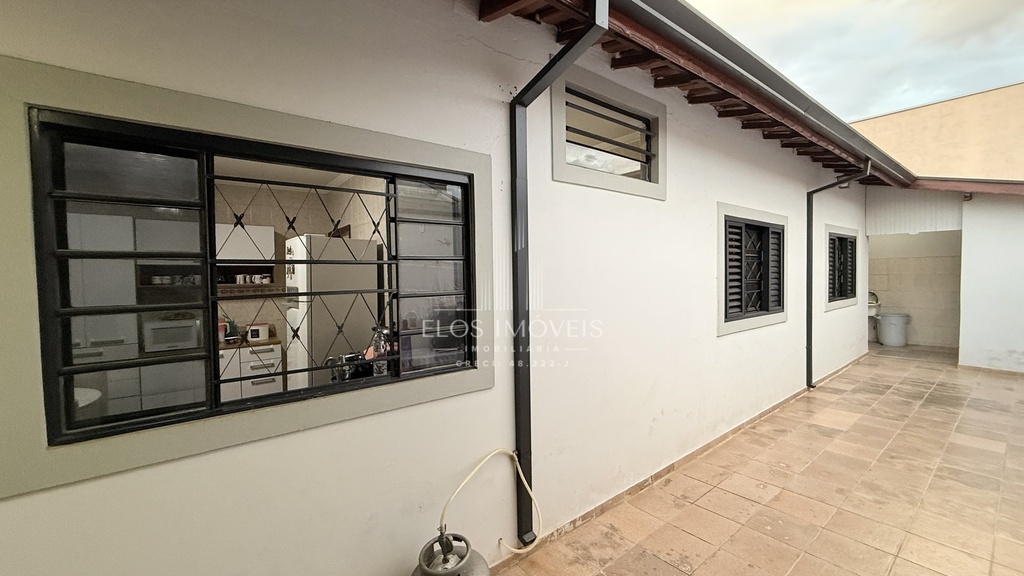 residential-/-home-2-quartos-121m2-jardim-residencial-victorio-lucato-limeira-sp