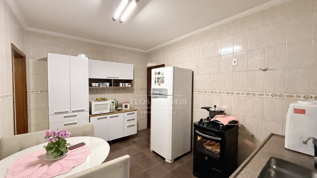 residential-/-home-2-quartos-121m2-jardim-residencial-victorio-lucato-limeira-sp