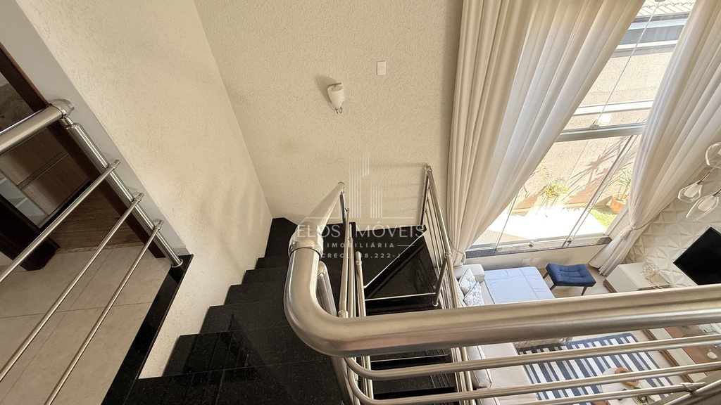 residential-/-sobrado-3-quartos-191m2-parque-residencial-roland-limeira-sp