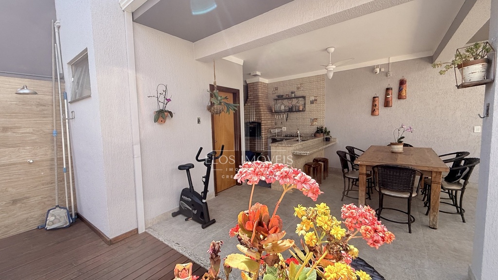 residential-/-sobrado-3-quartos-191m2-parque-residencial-roland-limeira-sp